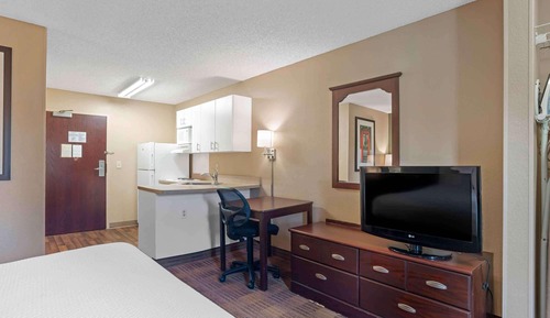 Studio, 1 Queen Bed, Accessible, Non Smoking
