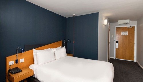 Standard Room, 1 Double Bed (with Free Hot Breakfast)