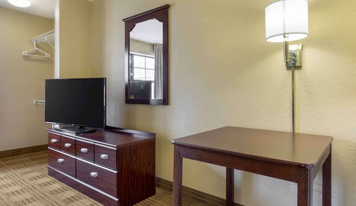 Studio, 1 Queen Bed, Accessible, Non Smoking