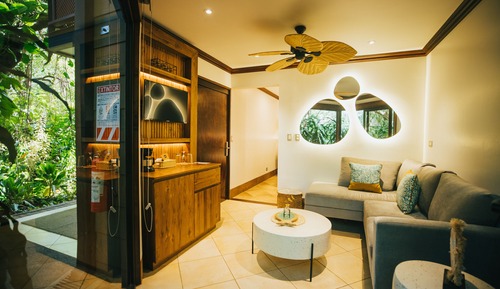 Tropical Suite