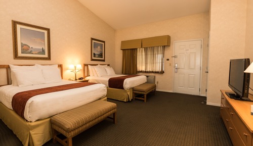 Deluxe Room, 2 Queen Beds, Non Smoking