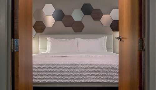 Junior Suite, 1 King Bed, Non Smoking