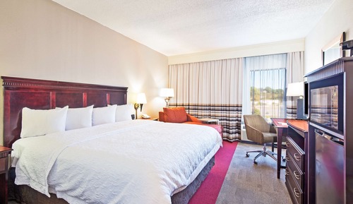 Standard Room, 1 King Bed, Non Smoking