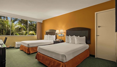 Room, 2 Double Beds, Mobility Accessible, Non Smoking (Bathtub w/Grab Bars)