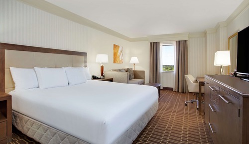 Room, 1 King Bed, Corner