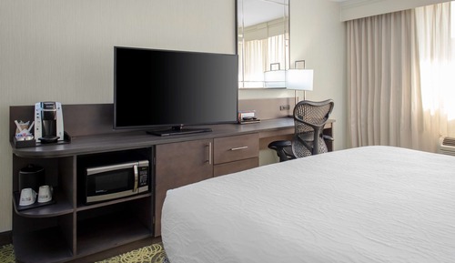 Suite, 1 Bedroom, Non Smoking, Balcony
