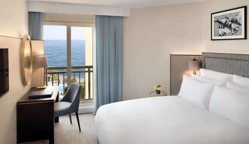 Room, 1 Queen Bed (Riviera)