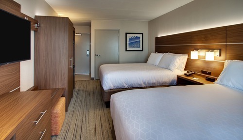 Standard Room, 2 Queen Beds, Bay View