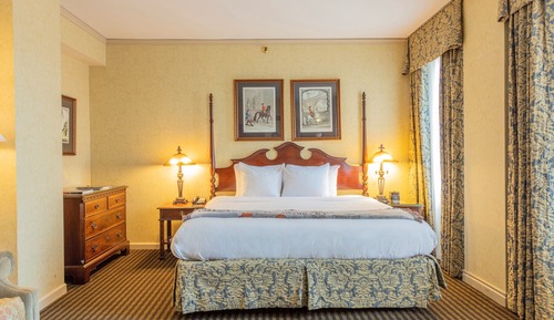 Classic Room, 1 Queen Bed