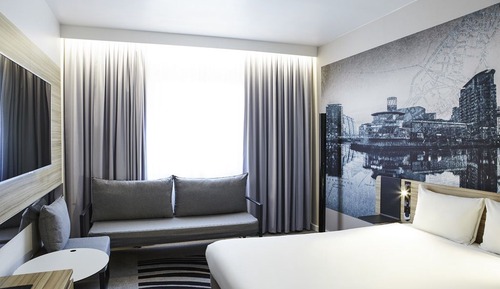 Family Double Room, 1 Queen Bed with Sofa bed