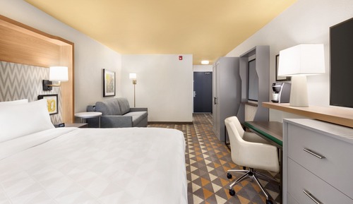Premium Room, 1 King Bed with Sofa bed