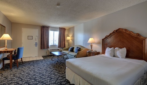 Deluxe Room, 1 Queen Bed with Sofa bed, Kitchenette