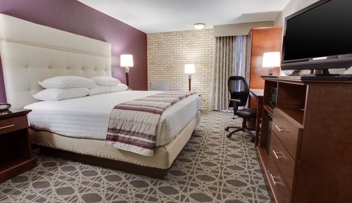 Deluxe Room, 1 King Bed with Sofa bed, Refrigerator & Microwave (Upper Floor)