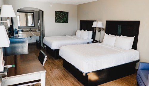 Room, 2 Queen Beds, Accessible, Non Smoking