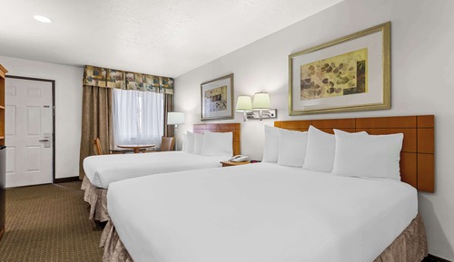 Standard Room, 2 Queen Beds, Accessible, Non Smoking