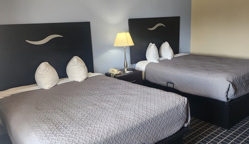 Deluxe Room, 2 Queen Beds, Accessible, Non Smoking