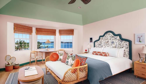 Deluxe Room (Water View)