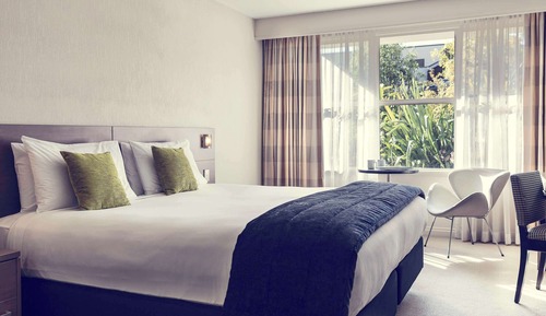 Room, 1 King Bed, Garden View