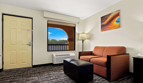 Standard Room, 1 King Bed, Non Smoking, Refrigerator & Microwave