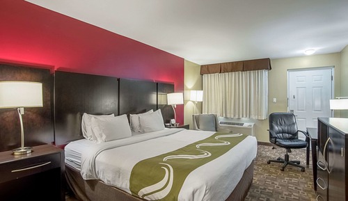 Standard Room, 1 King Bed, Non Smoking