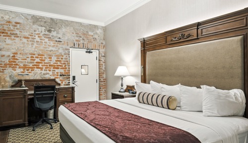 Standard Room, 1 King Bed (Interior Room, No Windows)
