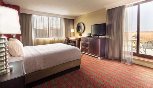 Room, 1 Queen Bed, Balcony