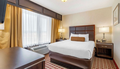 Suite, 1 Queen Bed, Non Smoking (with Sofabed)