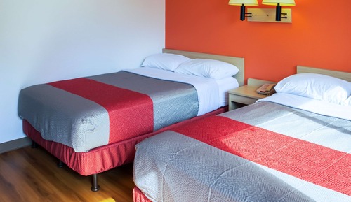 Standard Room, 2 Double Beds, Non Smoking