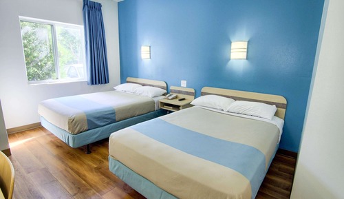 Standard Room, 2 Double Beds, Non Smoking