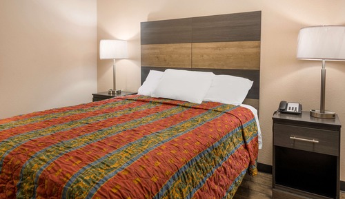 Room, 1 Queen Bed, Non Smoking