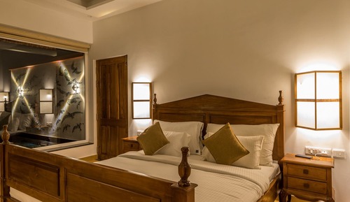 Premium Pool Cottage with Plunge Pool