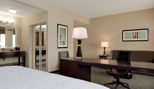 King Studio Suite