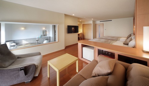 Deluxe Twin Room with Private Hot Spring Bath and Higher View (Shuhokan)