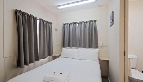 Standard 1 Bedroom Cabin