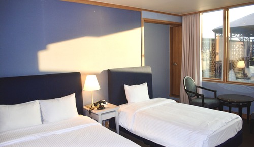 Family Twin Room