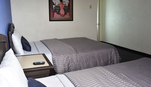 Standard Room, 2 Queen Beds