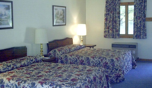 Deluxe Room, Multiple Beds, Non Smoking