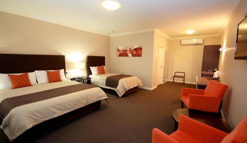 Deluxe Suite, 1 Bedroom, Non Smoking (Large Deluxe Room)