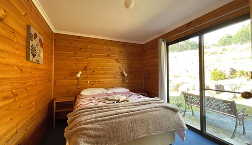 Premium Cottage, 2 Bedrooms, Jetted Tub, Mountain View