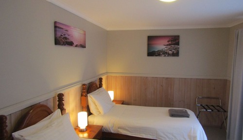 Standard Apartment, 2 Bedrooms, Kitchen (Apt Unit 5)