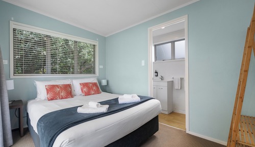 Deluxe Studio (1BR)