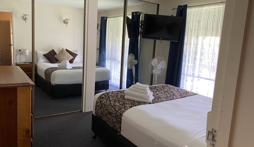 Deluxe Suite, 1 Bedroom, Non Smoking, Kitchen