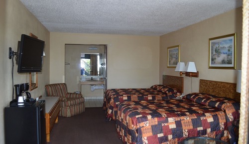 Standard Room, 2 Double Beds, Accessible, Non Smoking