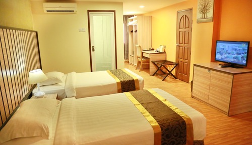 Deluxe Twin Room, Private Bathroom
