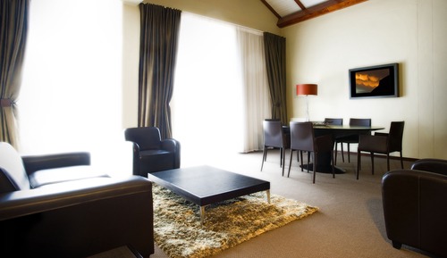 Premier Luxury Suite