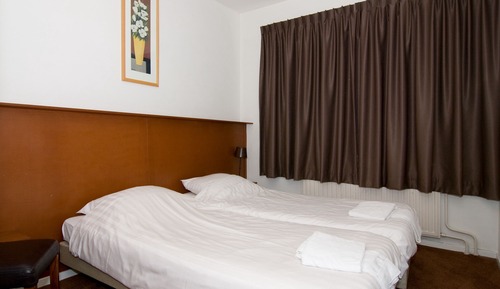 Standard Double Room, Shared Bathroom