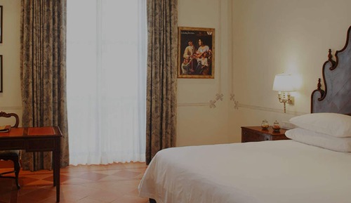 Superior Room, 1 King Bed