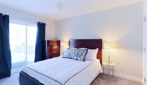 Four or Five Bedrooms Townhome-58