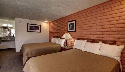 Standard Room, 2 Queen Beds