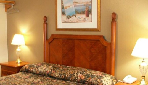 Deluxe Room, 1 Queen Bed
